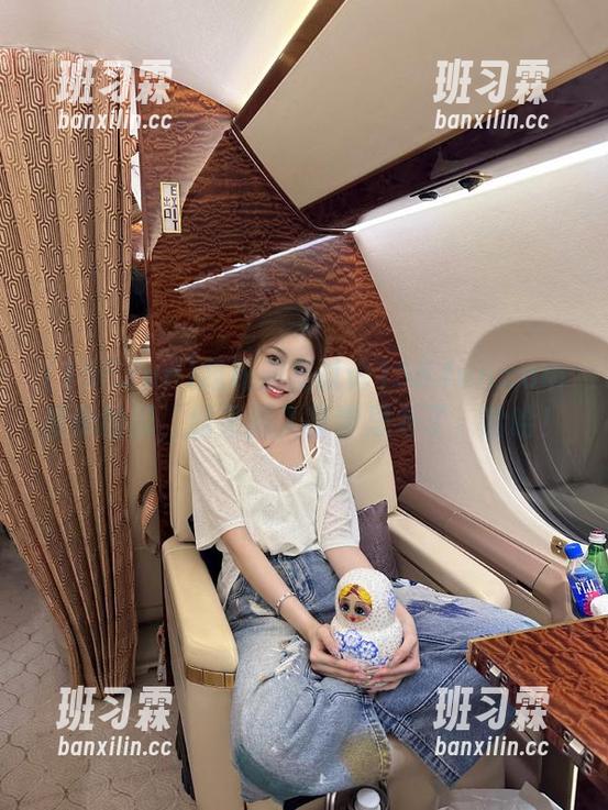 我和朋友讨论155.fun.com发布的瓜，结果陷入哲学思考了，哈哈！-班习霖