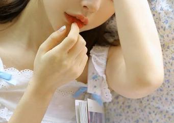 在“17一起吃瓜网”分享那些疯狂的吃瓜时刻，有人开始捧心脏了吗？