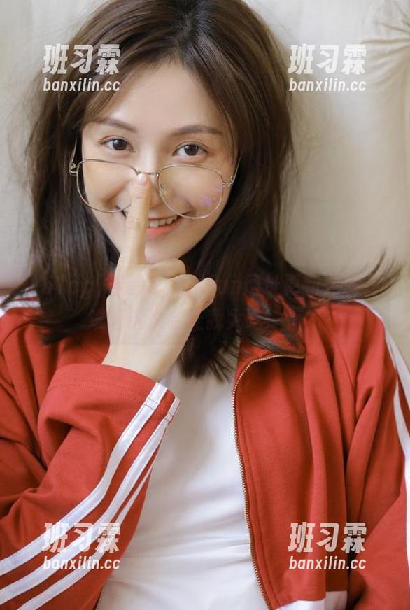 坐等51cg.fun网址更新黑料，难道这次会让我大吃一惊？-班习霖