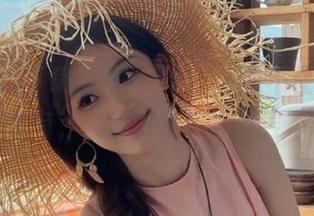 下载了51cgfun，忍不住想说，啥瓜都有，奇葩配方让人欲罢不能。