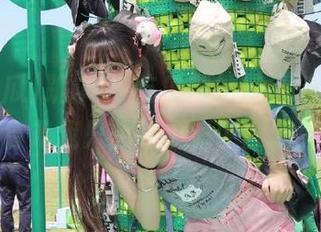 跪求51吃瓜网站最新地址，这会儿我只想在瓜海中浮潜！