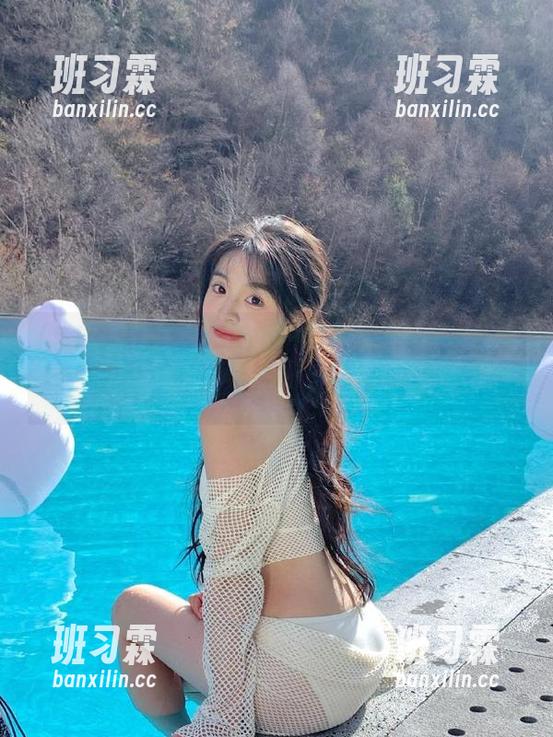 “51吃瓜群众”app信号太强，吃瓜竟然摔了个狗啃泥！-班习霖