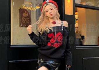 哦，登录651吃瓜群众，感觉像是随便挖掘一颗新奇的宝石。