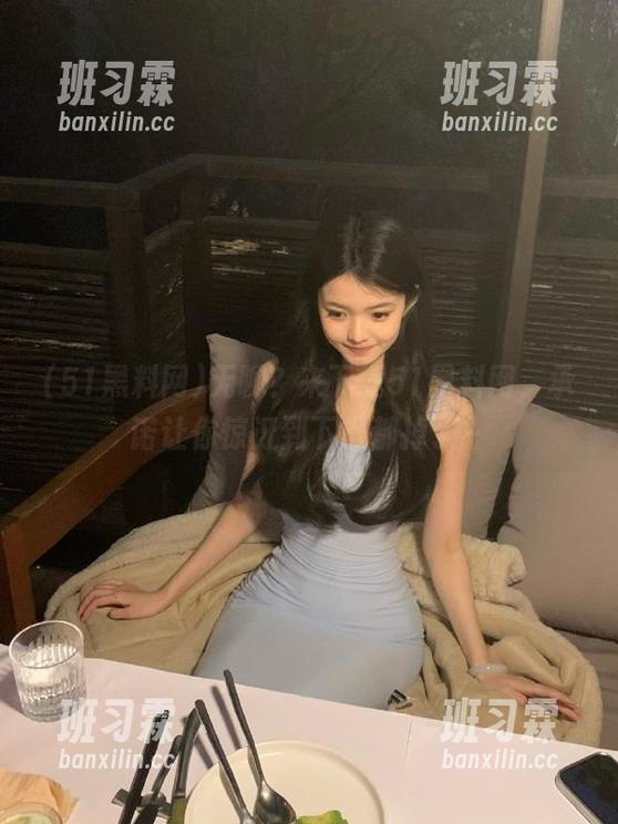 无聊？来下载51黑料网，承诺让你惊讶到下巴都掉了～-班习霖