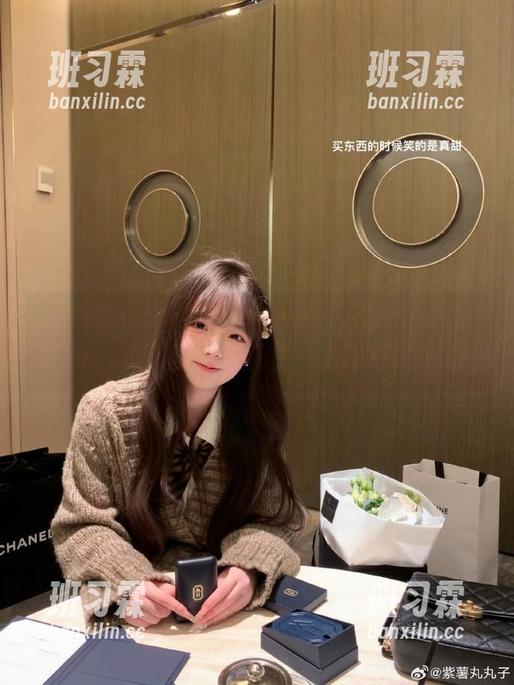 戳一戳www.718sx.com，资源就像吃花生，太带感了！-班习霖