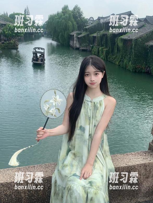有点情绪的我，裹着棉被默默浏览cn1.91cg官网，感觉不再孤单！-班习霖