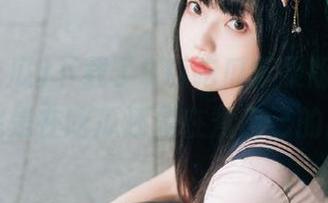下载了91i吃瓜苹果版，结果我到底是在吃瓜还是在煮自己的脑子？