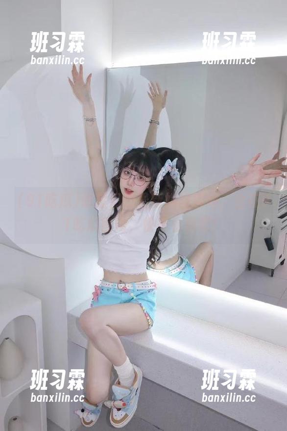 明星们的最新尴尬瞬间，全在91吃瓜官网，快来看看吧！-班习霖