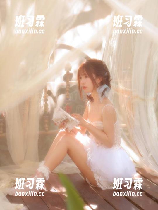 “91吃瓜中心”网站的八卦都是有毒的，回家的路我心慌慌-班习霖