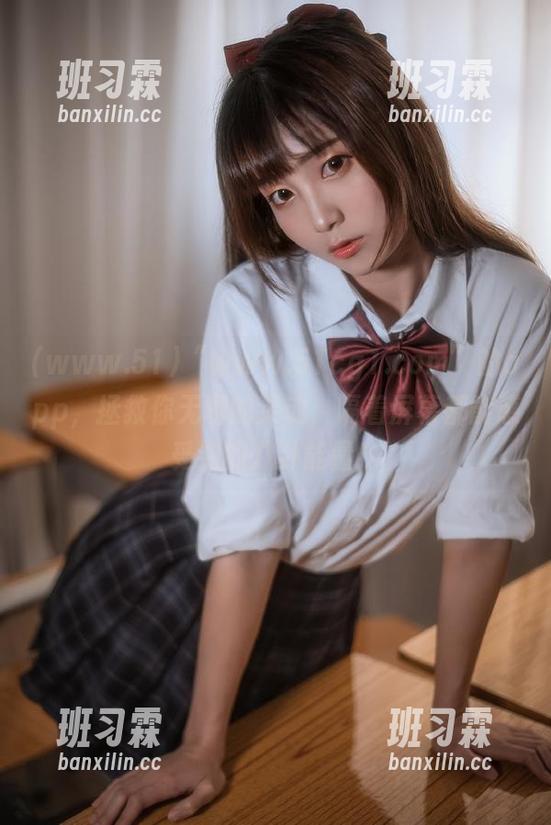 “www.51cg1.com”的app，拯救你无聊的灵魂，隔着屏幕都能感受到的八卦能量！-班习霖
