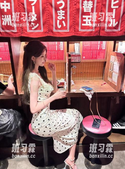 哎呀，zztt87.ccm今天又放出黑料，链接链接，别藏着掖着哦！-班习霖