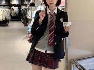 打开ios，跳入“九一吃瓜”，感觉被八卦充实到不行。