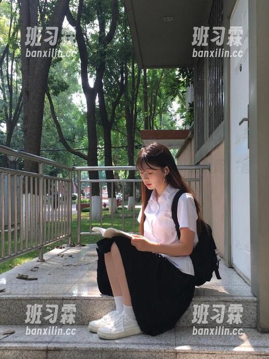 一直在找五一吃瓜的线路，官网网址比迷宫还复杂…-班习霖
