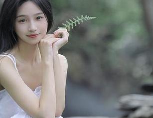 今日黑料官网新更新，网红们的八卦简直比偶像剧还精彩，啧啧啧！