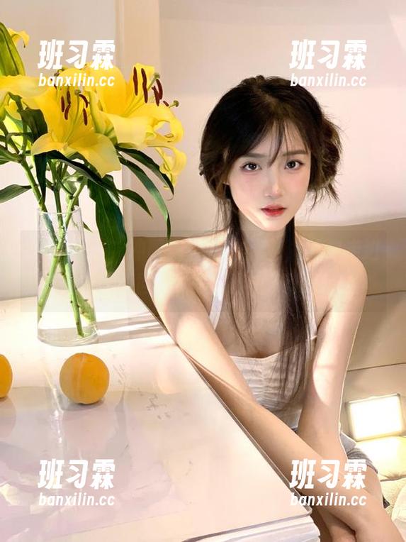 冲哥精选里的导航，带你走进一条狗血新世界，注意小心瓜皮乱飞！-班习霖
