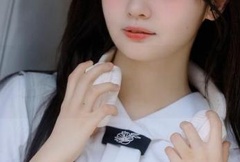 闯入吃瓜511网站，收获无尽黑历史“大餐”