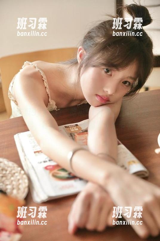 这位“吃瓜91大神”把iOS用得飞起，我的手指现在都跟不上节奏了。-班习霖