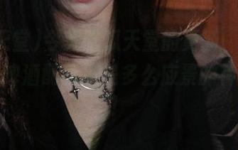 今天吃瓜天堂的更新，让我突然觉得啤酒配西瓜是多么应景的神仙搭配！