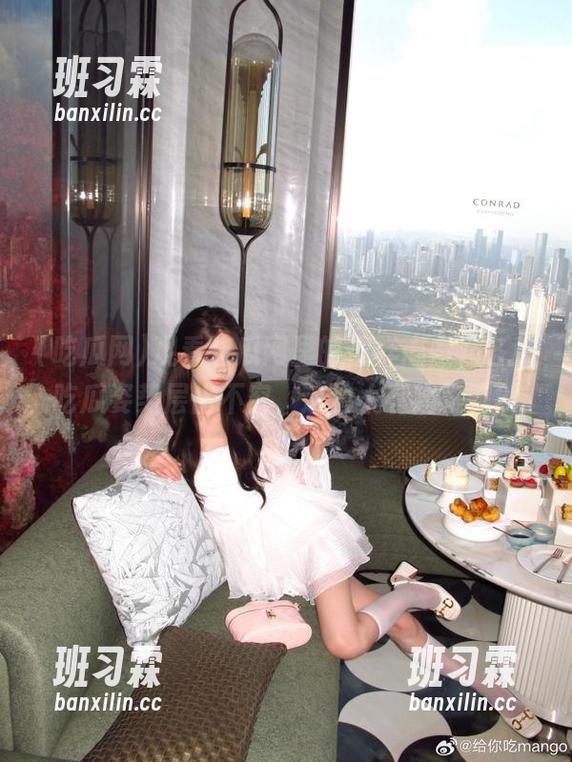 观看吃瓜网里的花样心态，各种吃瓜姿势层出不穷，这也太有趣了吧？-班习霖