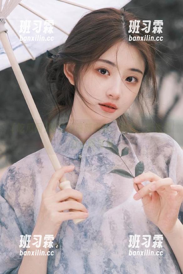吃瓜网最新内容，别急，瓜香四溢正飘过来-班习霖
