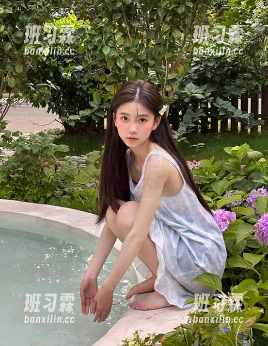 吃瓜网下载攻略：一边吃瓜一边追逐众人大瓜！-班习霖