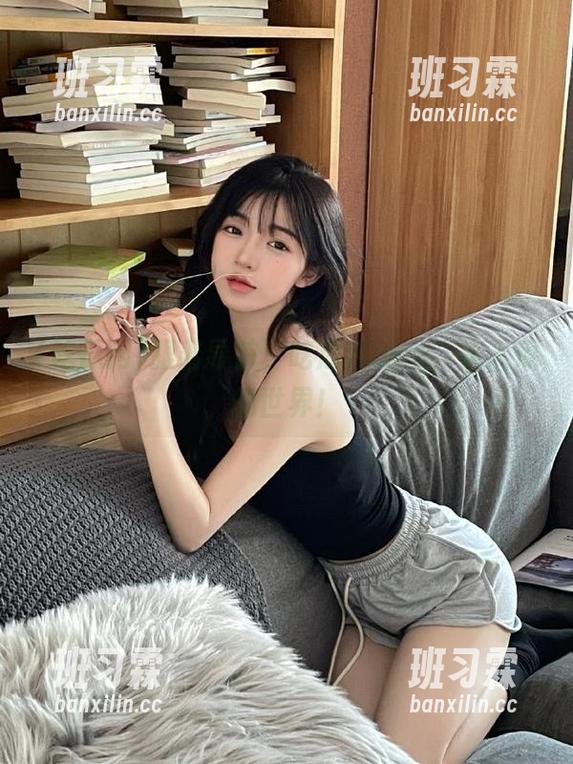 跟着导航，吃瓜网app，走入瓜的世界！-班习霖
