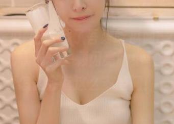 收藏了吾爱吃瓜网52的夸克讨论，仿佛对着一颗闪亮的小星星发呆...怎么会有这么多脑洞！