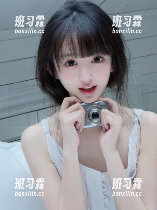 为什么每次进“最新吃瓜”都像报名参加大冒险，视频入口总是慢半步？-班习霖