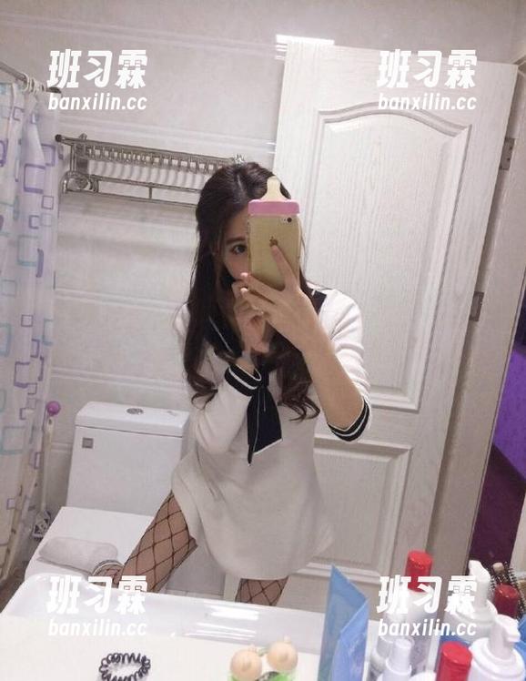迷雾重重的入口，唯一指引你的是最新吃瓜网址的隐秘码！-班习霖