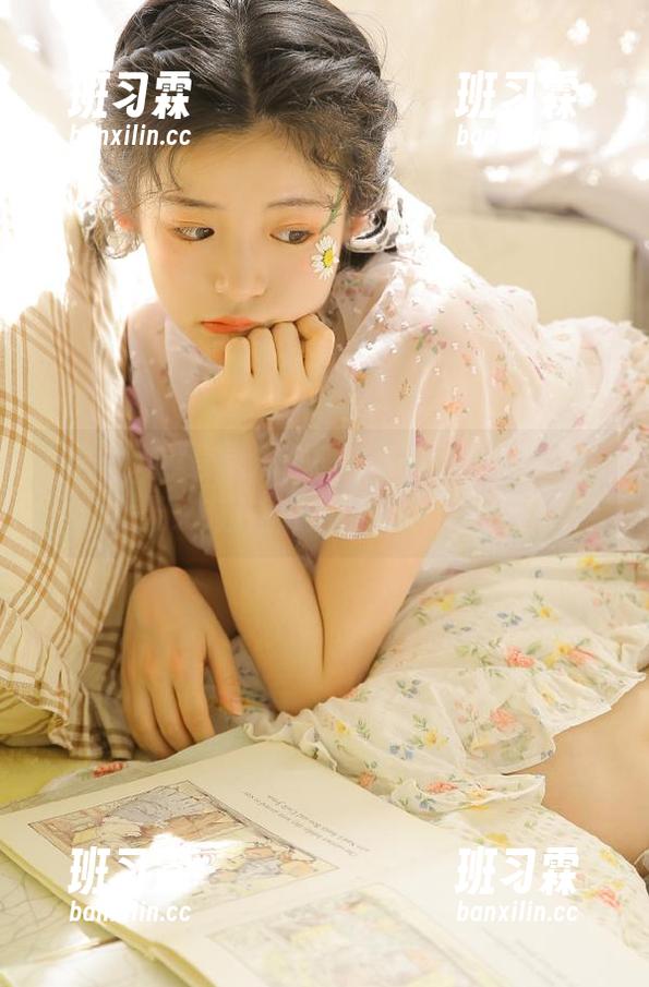 登录黑料91，心里悄悄期待，今天又有什么新“玩意儿”呢？-班习霖