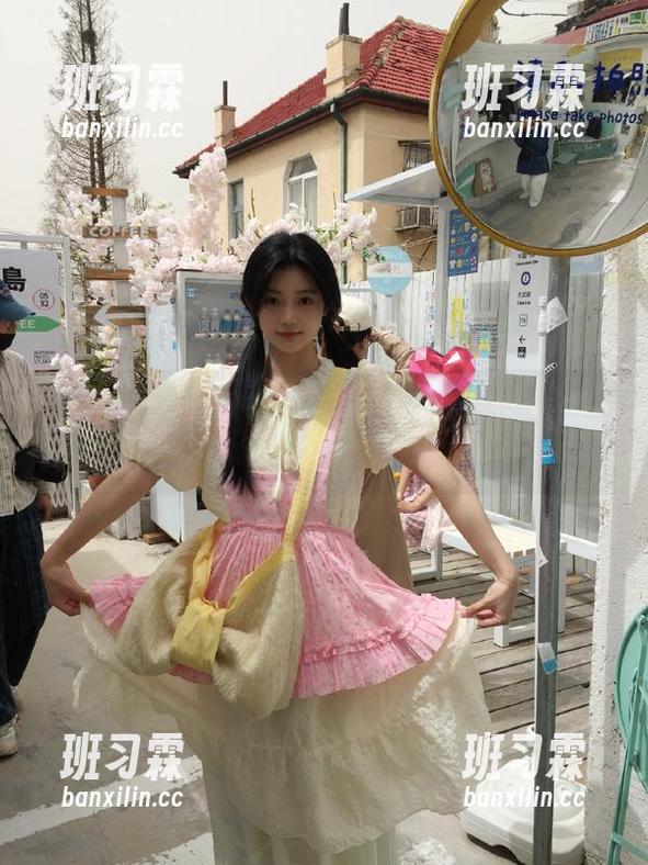 塞进黑料不打烊的传送门，视频的魔力让我停不下来！-班习霖