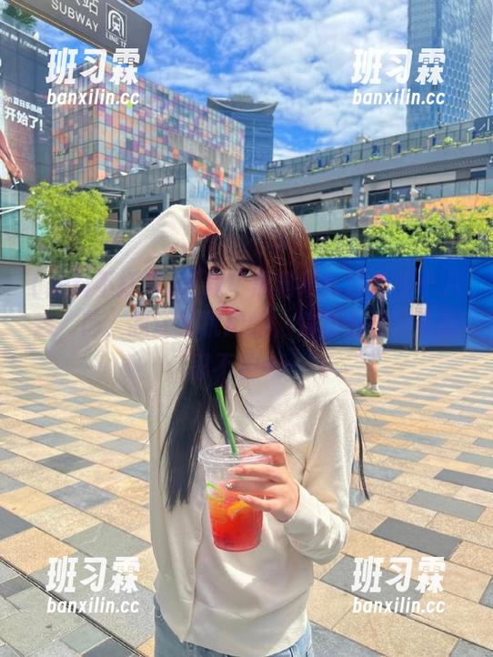 下载“黑料不打烊肾虚十八连”前，我还挺犹豫的，偏偏密桃一看就忍不住……-班习霖