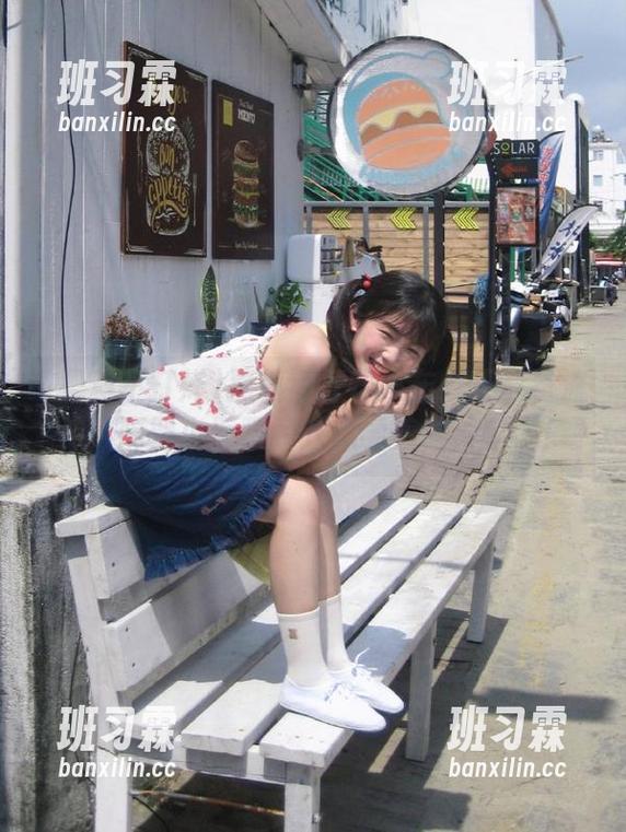 黑料不打烊发布：正能量流传，隔壁小区已经开始学着做善事了！-班习霖