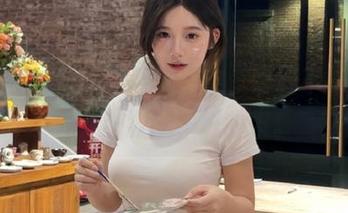 新入口开启，黑料不打烊，让八卦狂潮一触即发。