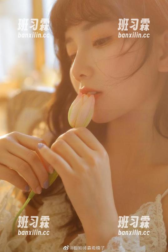 手握传送门，随时能直冲黑料吃瓜网站，小心别迷路哦！-班习霖