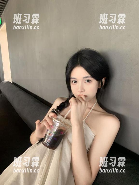 黑料在线让我乐翻了，赶紧分享我在直播间的观看趣事！-班习霖