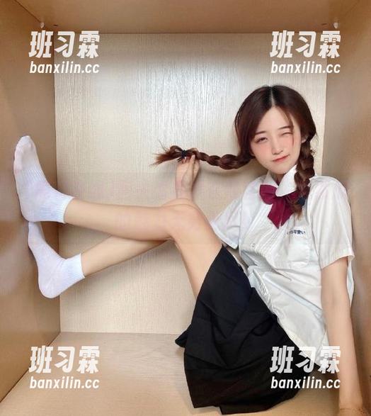 回头看黑料在线官网，果然瓜的魅力无穷无尽！-班习霖