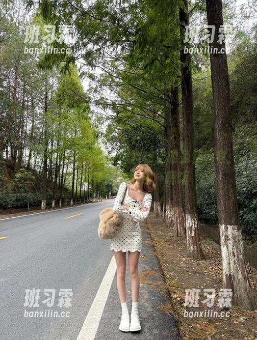 老铁们，黑料榜上的免费内容，真到手就是赚到，嘿嘿-班习霖