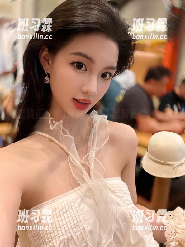 迷路不怕，黑料正能量发布，一键直达！快来吃果仁吧。-班习霖
