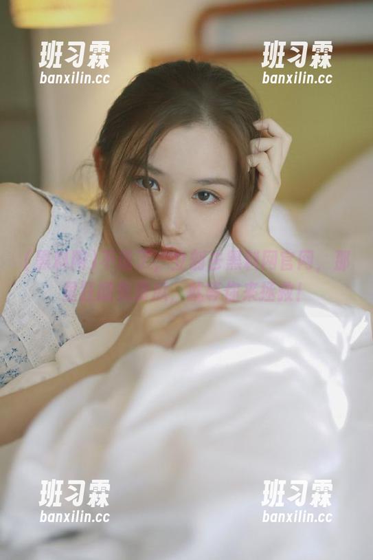 不说了，立刻去黑料网官网，那里狂撒免费瓜，就等你来拯救！-班习霖